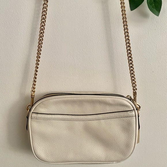 ‼️SOLD‼️coach crossbody purse - Picture 3 of 7